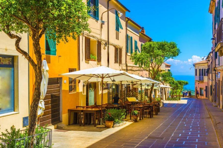 Appartamento Casa Luna Nel Centro Di Capoliveri 外观 照片